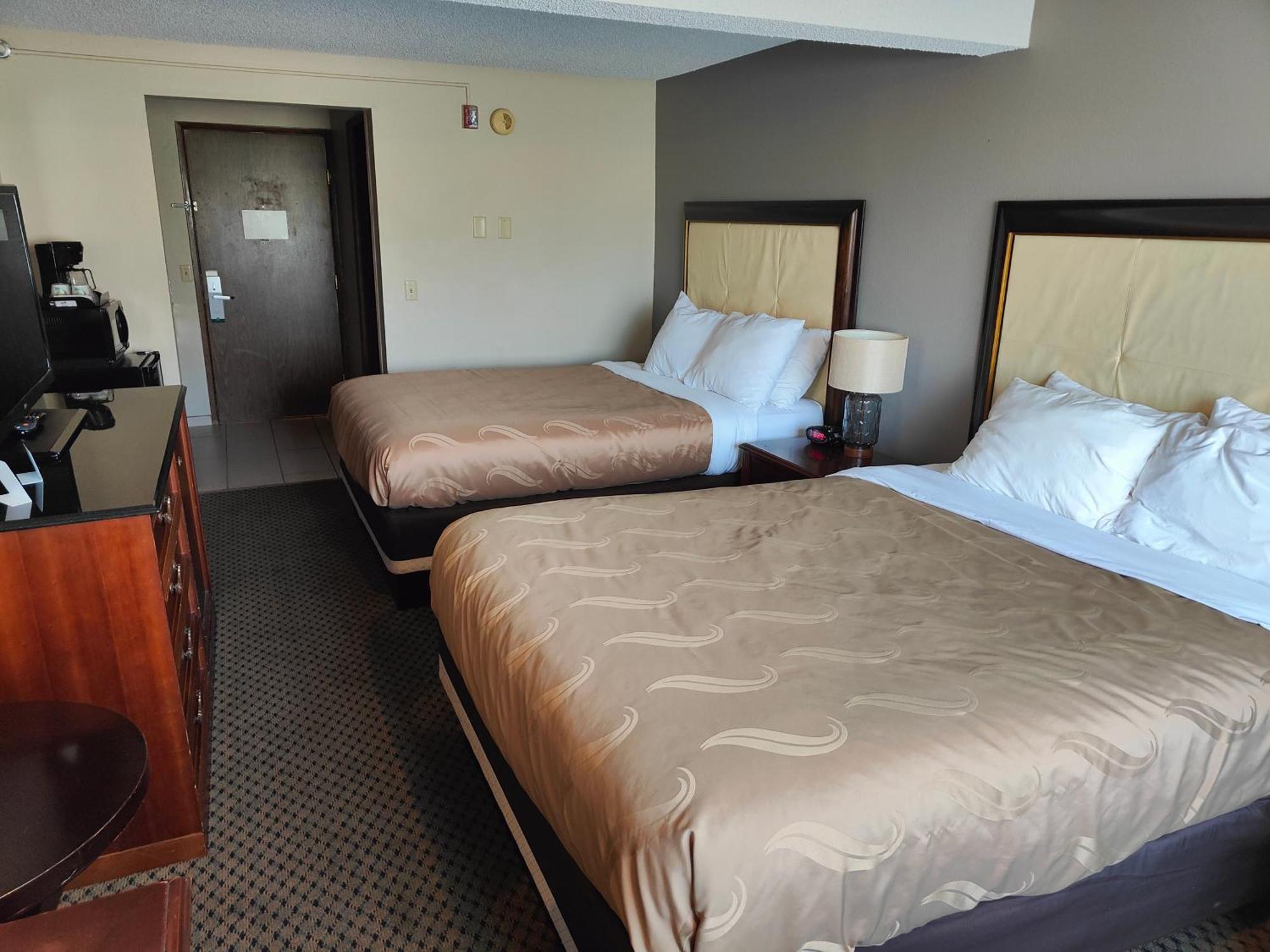 Roosevelt Hotel Williston Extérieur photo